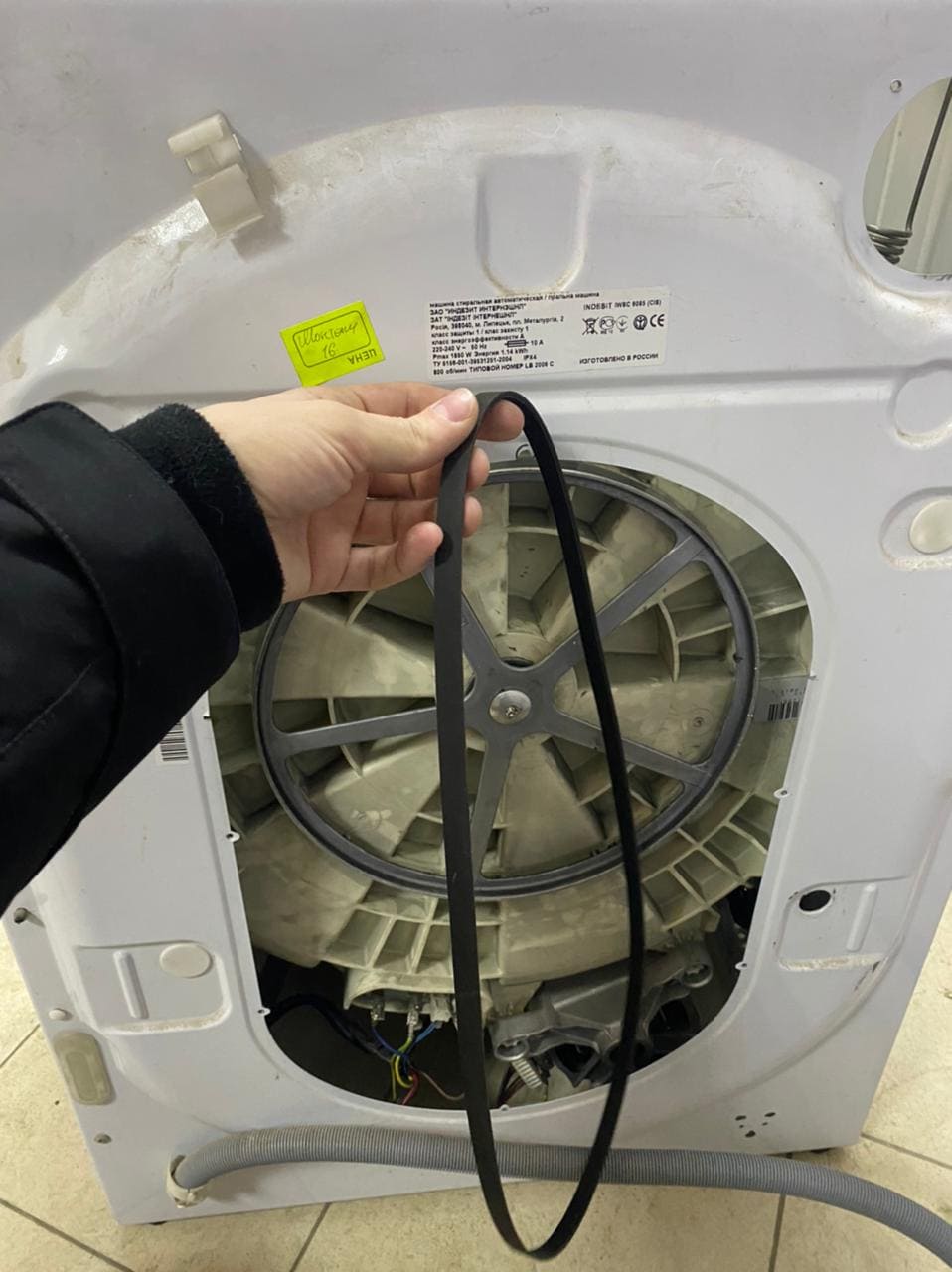 Причины выхода из строя амортизатора стиральных машин Индезит?